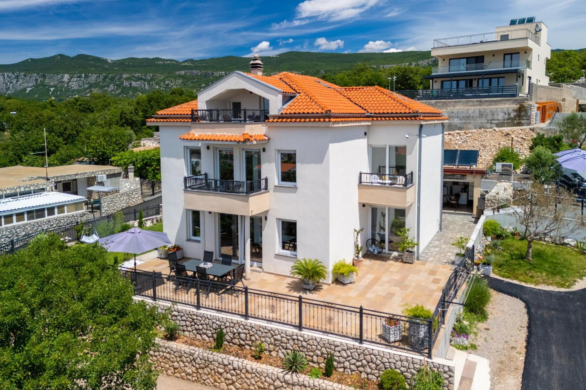 Villa Katarina 茨里克韦尼察 外观 照片